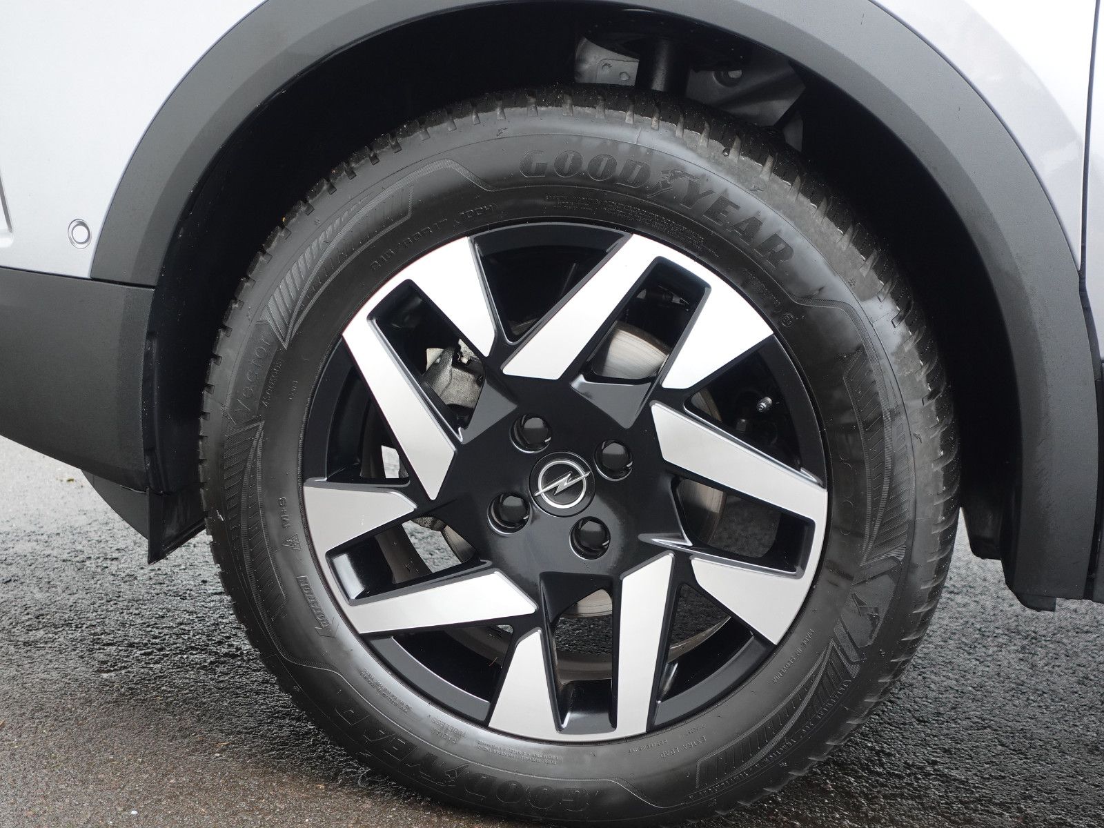 Fahrzeugabbildung Opel Mokka 1.2Turbo GS Automatik LED,Allwetter,Kamera