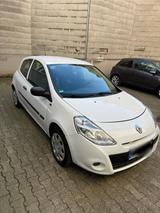 Renault Clio 3/ III 1.2 75ps yahoo TÜV NEU! - Renault Clio mit Benzin-Antrieb: Kleinwagen, Yahoo