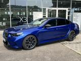 BMW M5 HUD ACC Carbon Icon Glow.Park Prof.B/W 20/21" - mit Hybrid-Antrieb: Blau