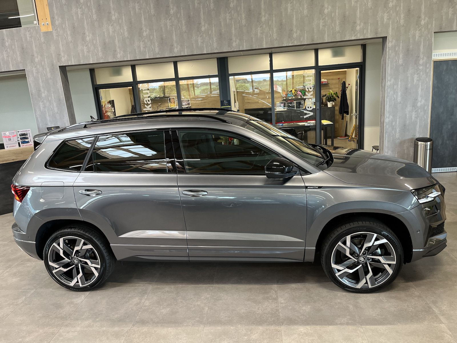 Skoda Karoq Sportline TDI DSG 19*AHK*Kam360*CANTO*5JG imagem 2
