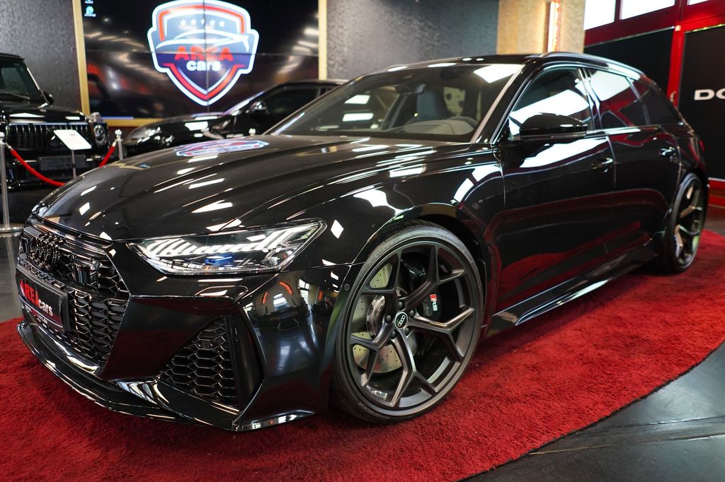 Audi RS6 Avant 4.0 TFSI Performance HUD B&O PANO