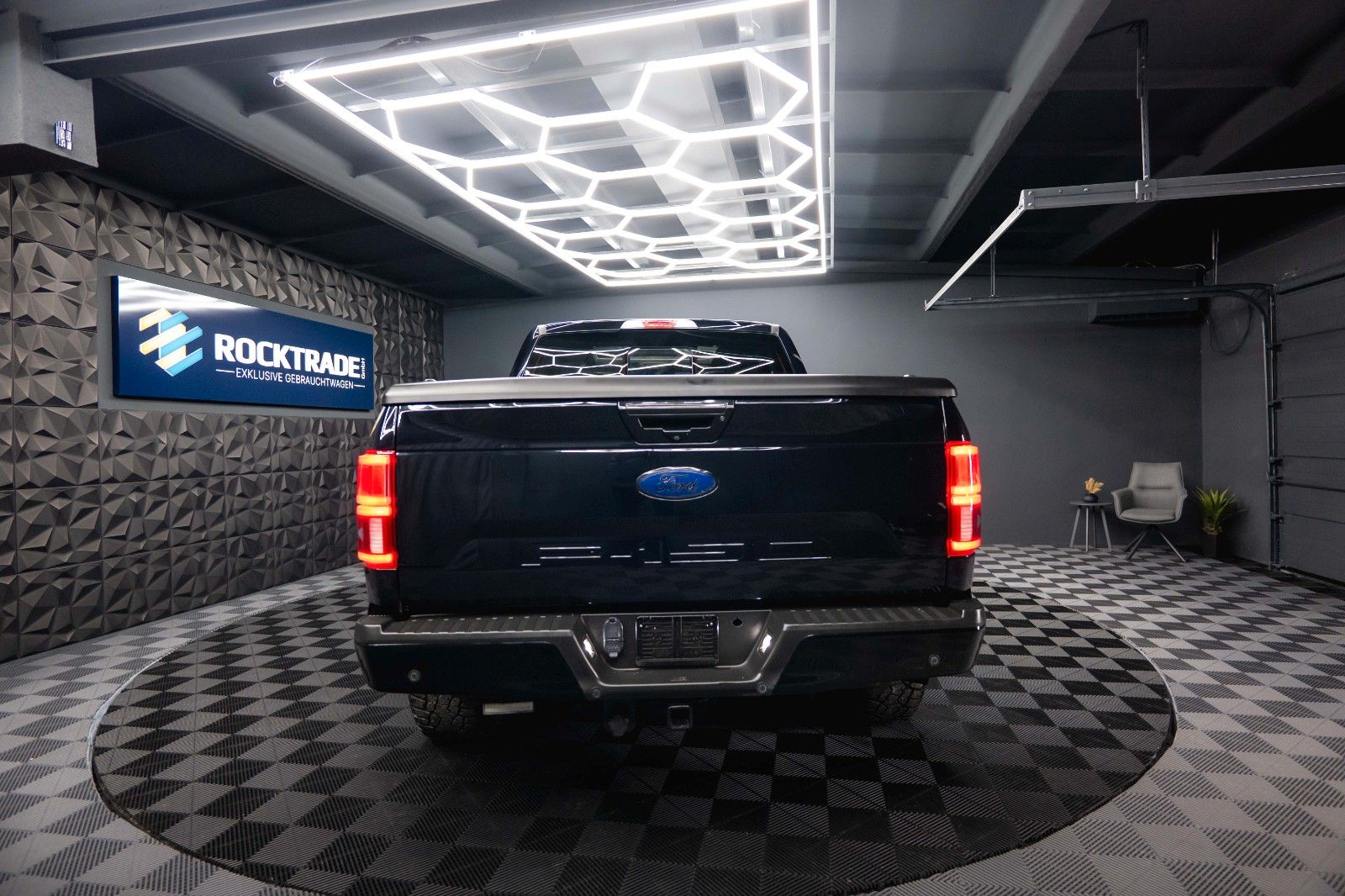 Fahrzeugabbildung Ford F150 3.5L V6 4x4 Offroad RAPTOR LARIAT LaChanti