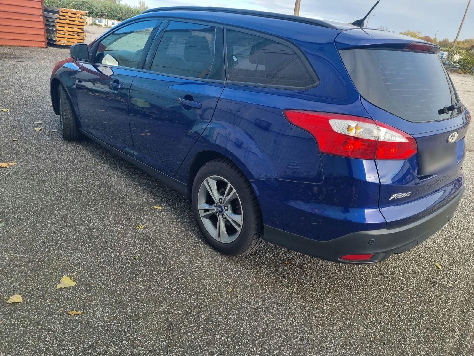 Ford Focus 2014 — engine 101 HP (74kW)