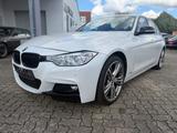 BMW 320 i xDrive/M-PAKET - BMW 320 mit Benzin-Antrieb: Limousine, Automatik
