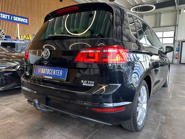 Volkswagen Golf *ACC*NAV*PDC*SitzHZ*2-ZONEN*ALCANTARA*AHK*
