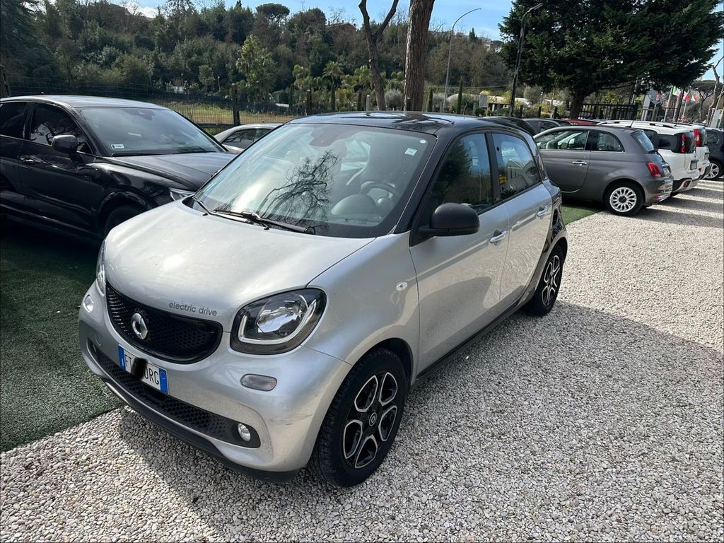 Image of Smart ForFour