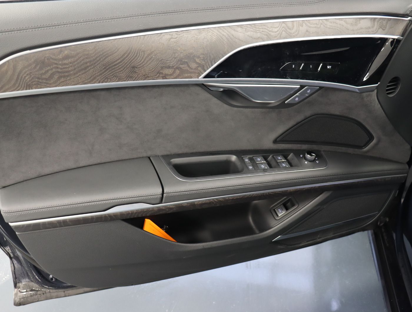 Audi A8 - Bild 10