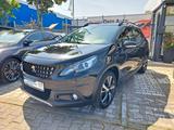 Peugeot 2008 Allure PANO/NAVI/SITZHZ/KAMERA/CARPLAY - Peugeot 2008 in Mannheim