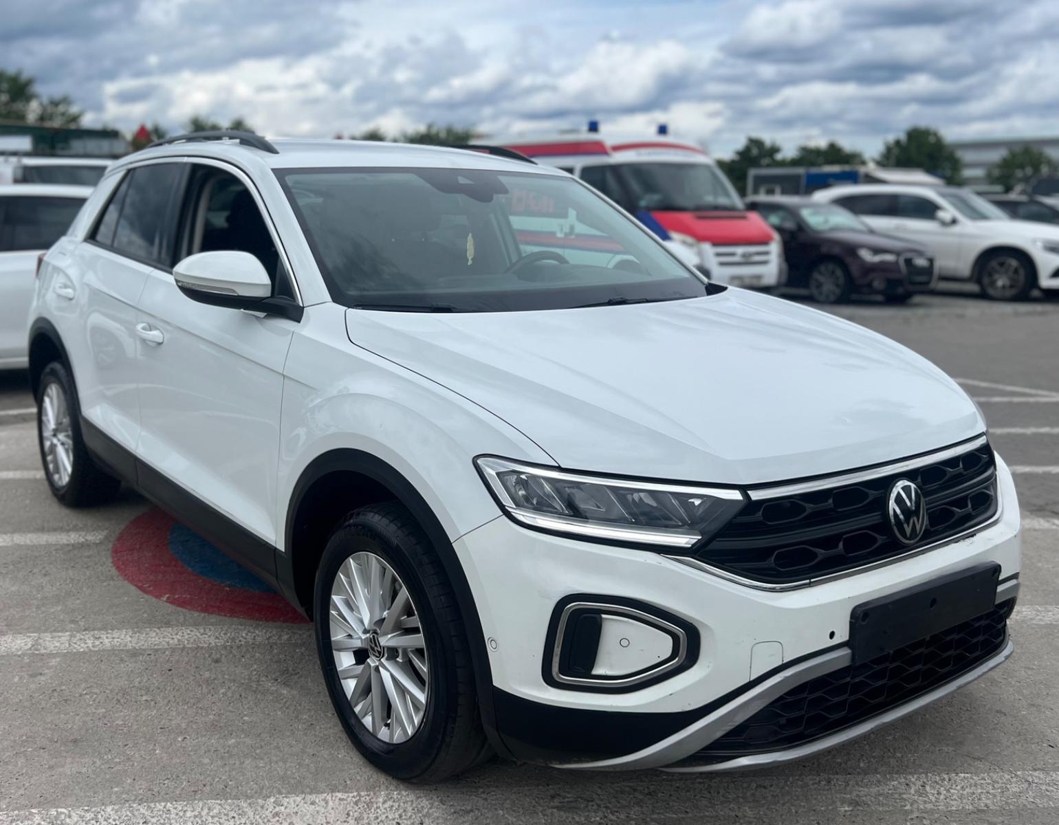 Volkswagen T-Roc Life *2023*NAVI*LED*SPORT*