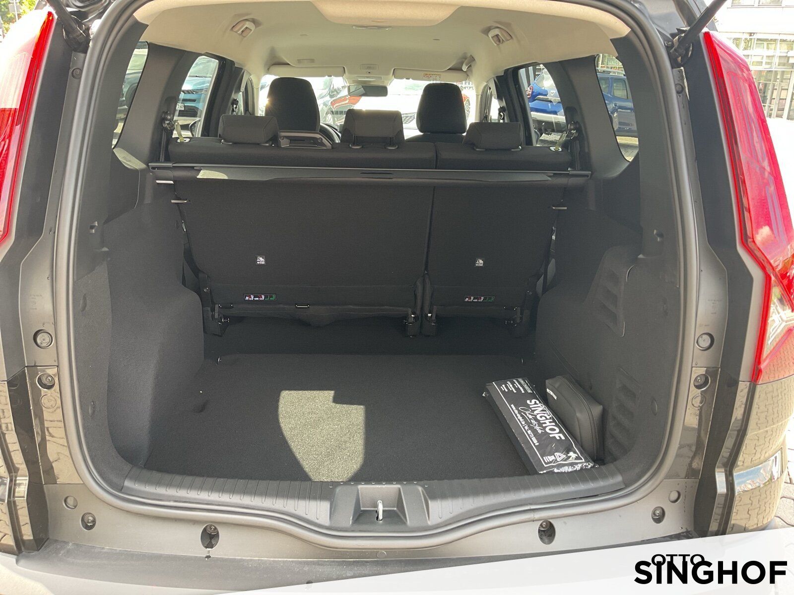 Fahrzeugabbildung Dacia Jogger Extreme TCe 110