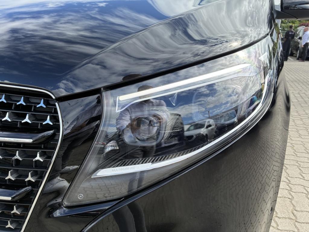 Mercedes-Benz V 300 d AVANTGARDE Extralang 8-Seats+Leather+