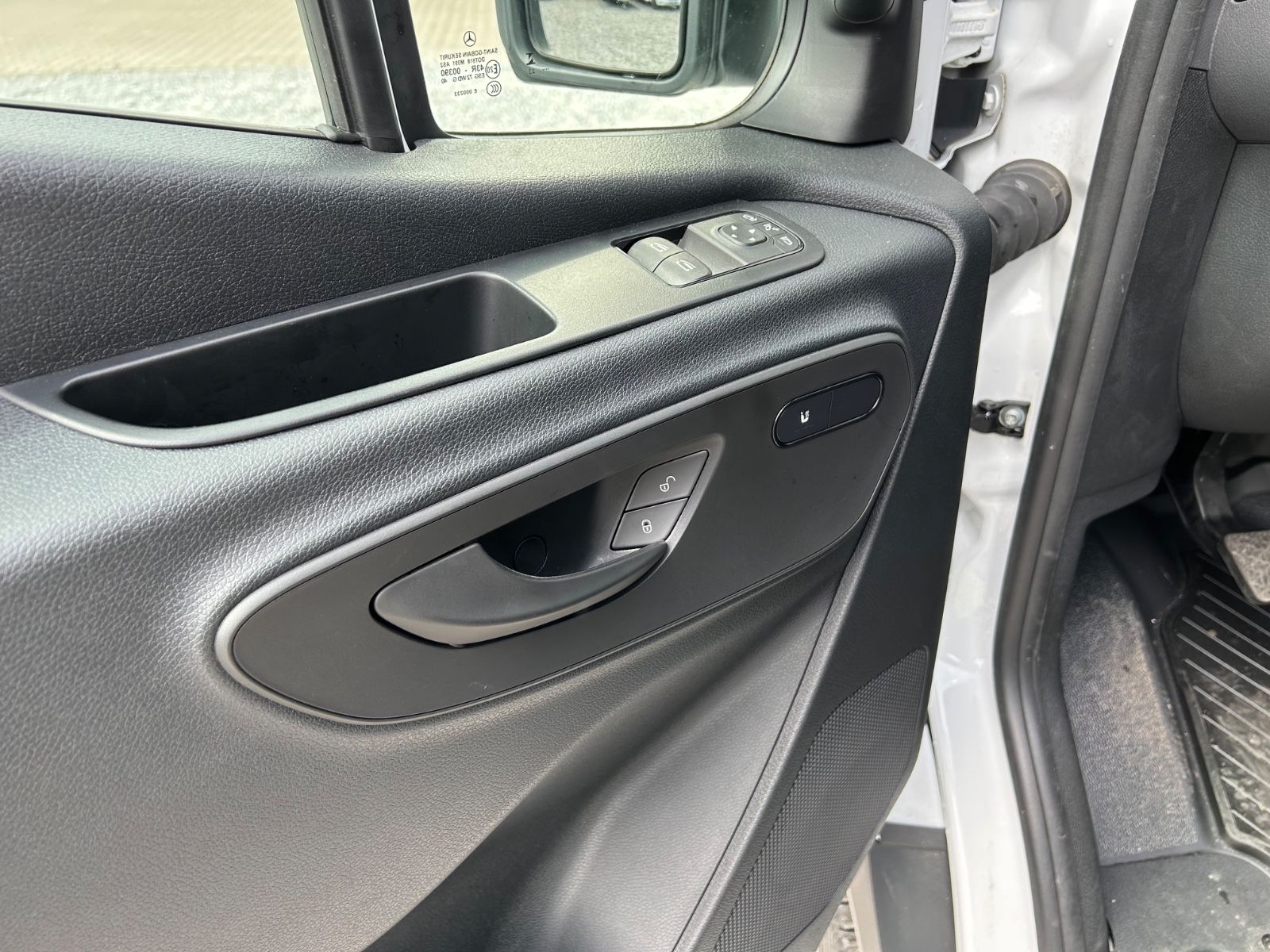 Fahrzeugabbildung Mercedes-Benz Sprinter III 317 CDI  L3 H2 Navi Kamera