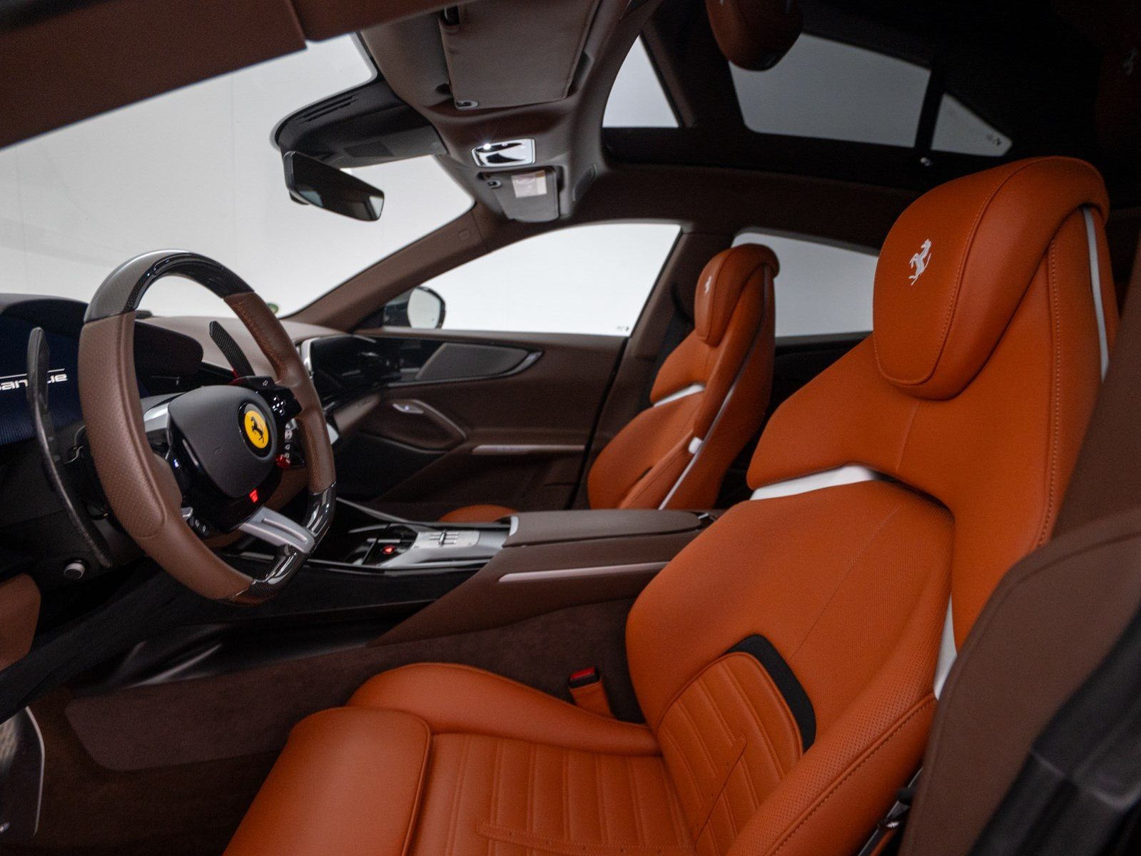 Ferrari Purosangue foto 23