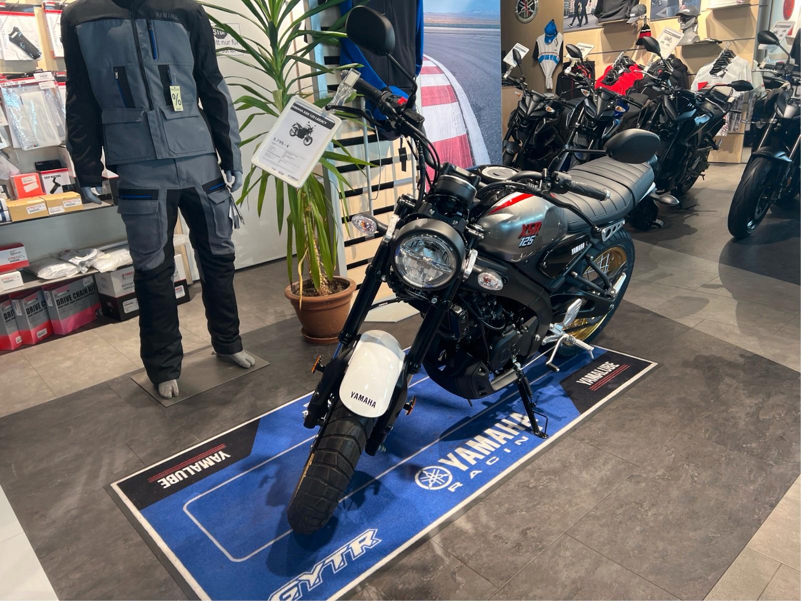 Yamaha XSR 125 Legacy My25