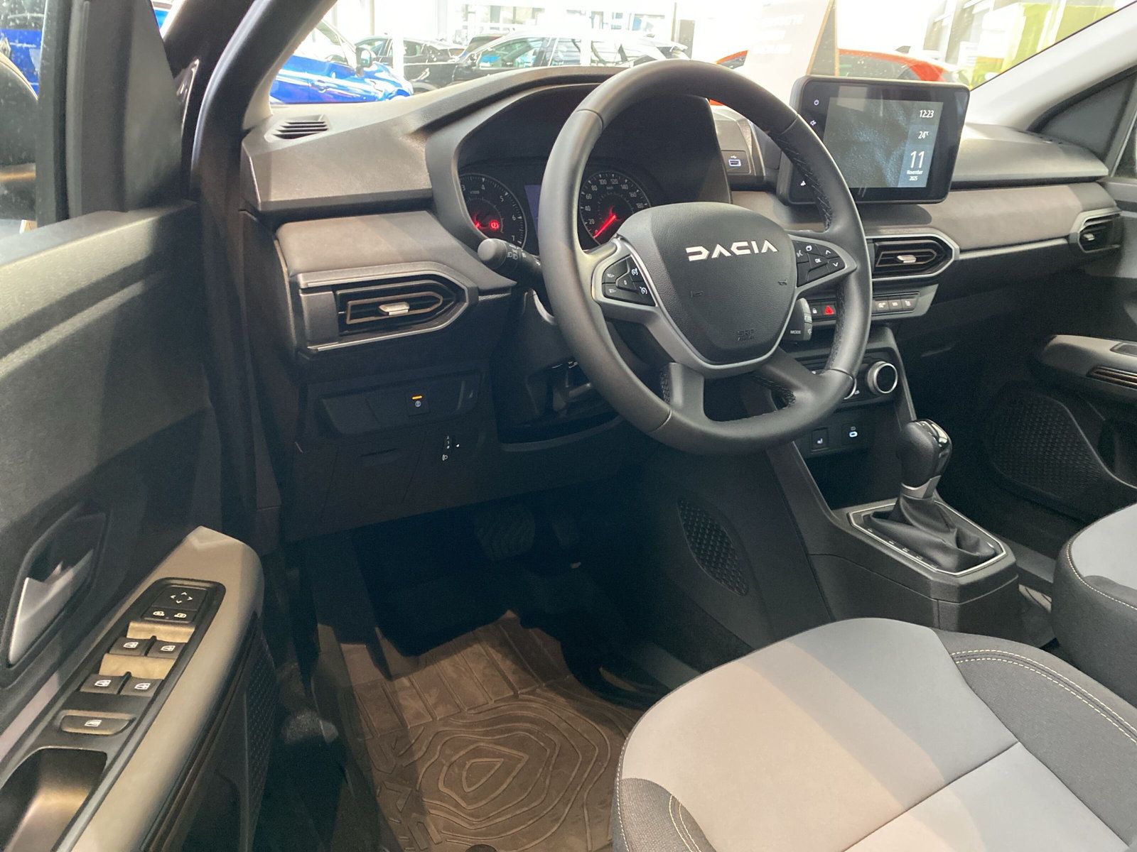 Dacia Sandero - Bild 10