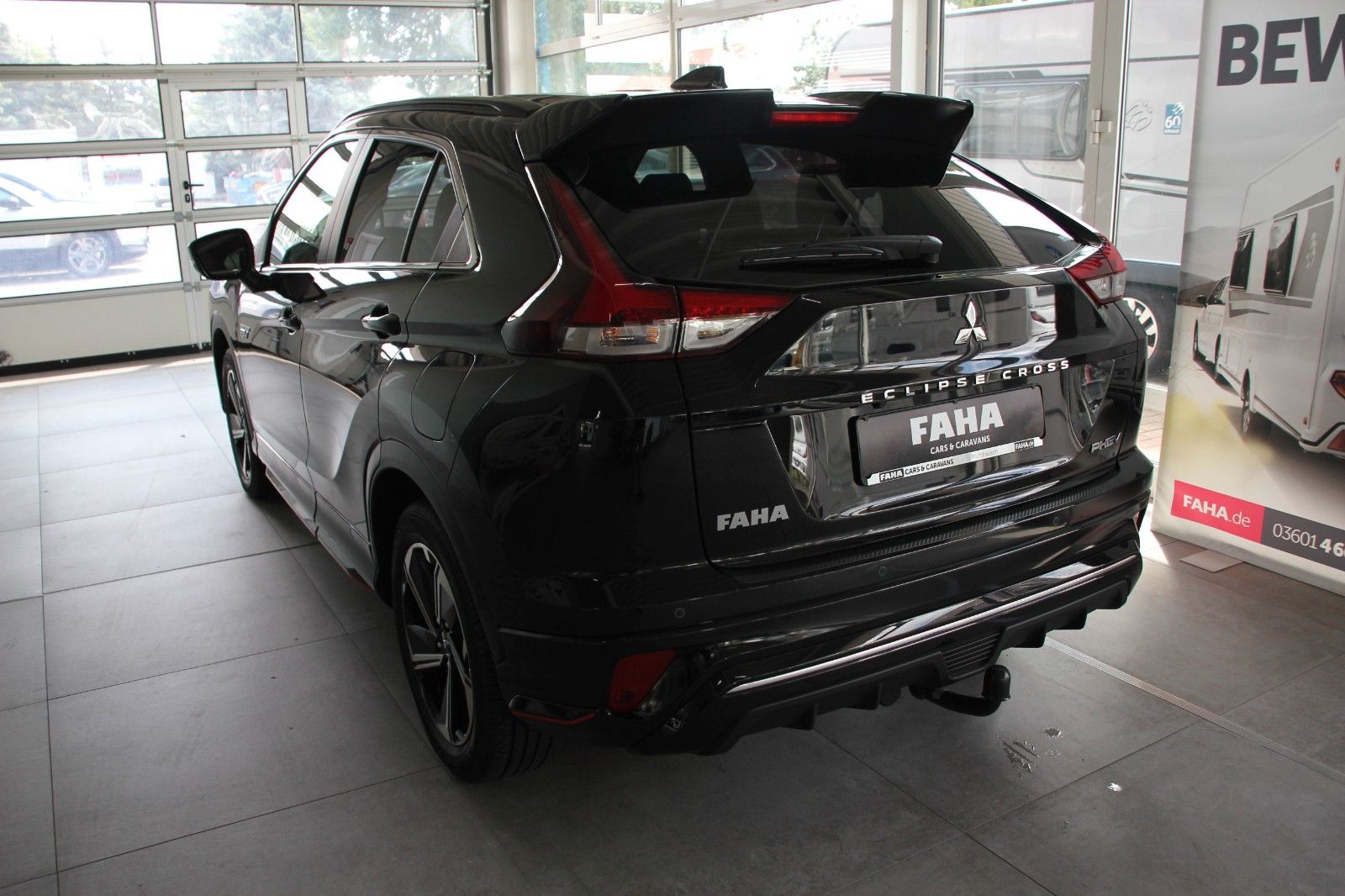 Fahrzeugabbildung Mitsubishi Eclipse Cross Top PHEV AHK