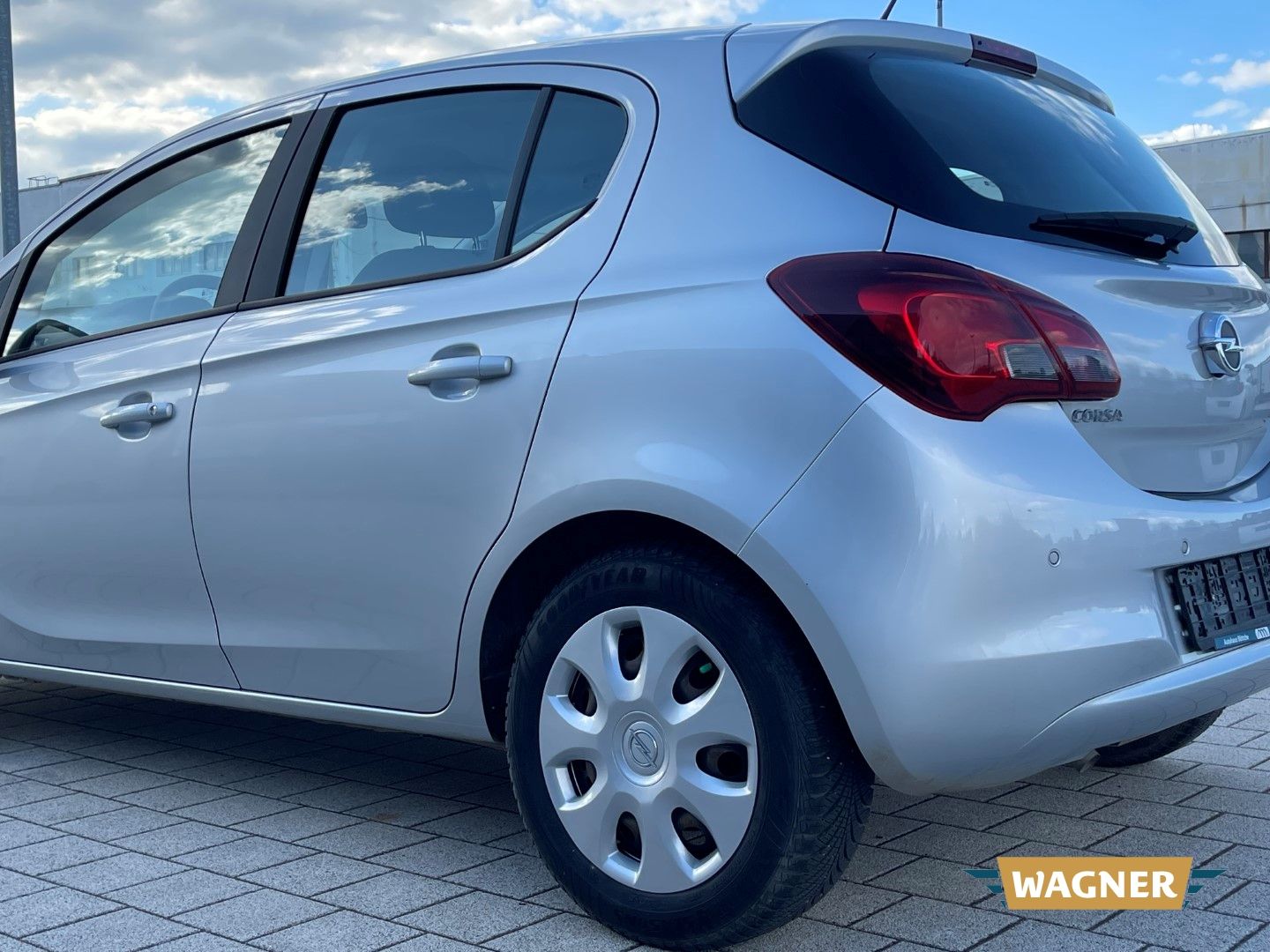 Fahrzeugabbildung Opel Corsa E Edition 1.2 Sitzheizung Tempomat