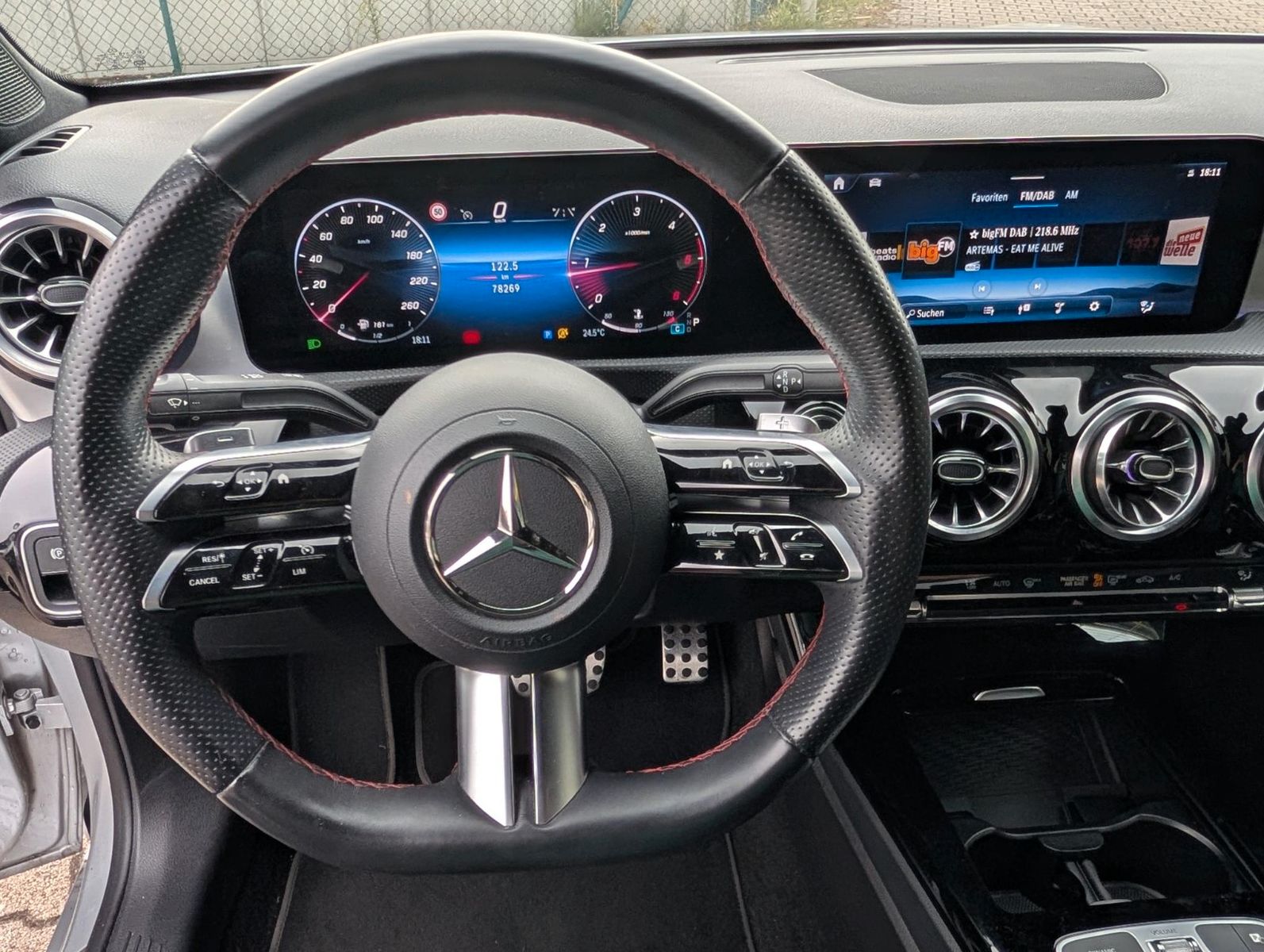 Mercedes-Benz A 200d Limousine AMG Sport-Line Facelift foto 5