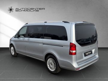 Mercedes V 220 - 4
