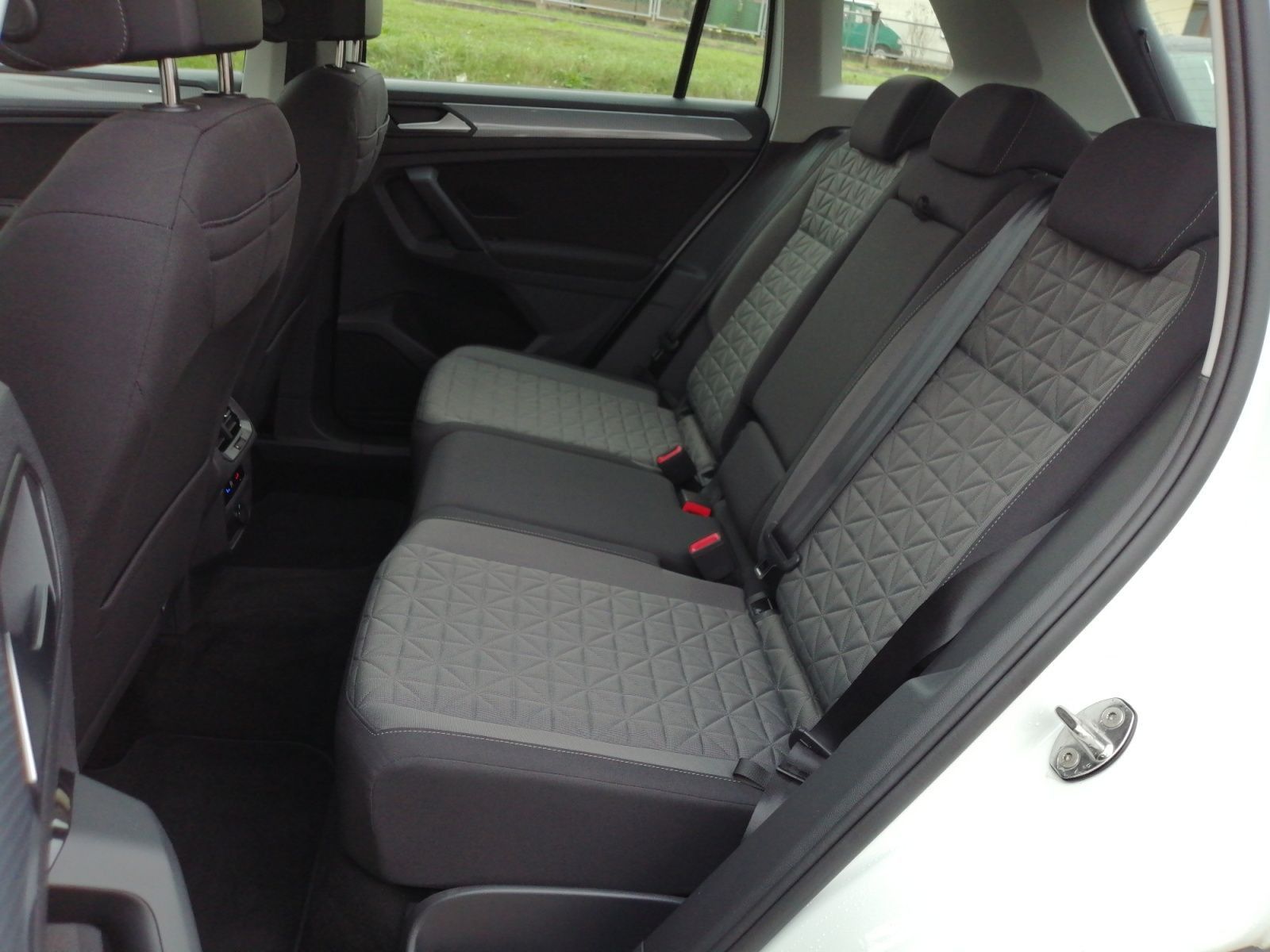 Volkswagen Tiguan - Bild 16