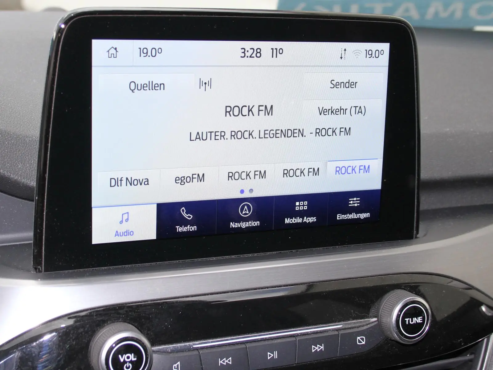 Ford Kuga 2.0 EB Titanium Allrad Autom. Winter AHK, миниатюра 13
