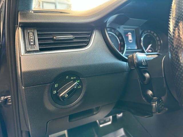 Skoda Octavia Combi RS *Pano*Xenon*Standh.*Kamera*