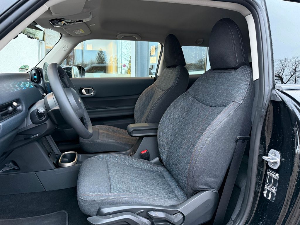 MINI Cooper C ESSENTIAL/ PAKET S/ LED/ EXPERIENCE MOD MINI Cooper C ESSENTIAL/ PAKET S/ LED/ EXPERIENCE MOD