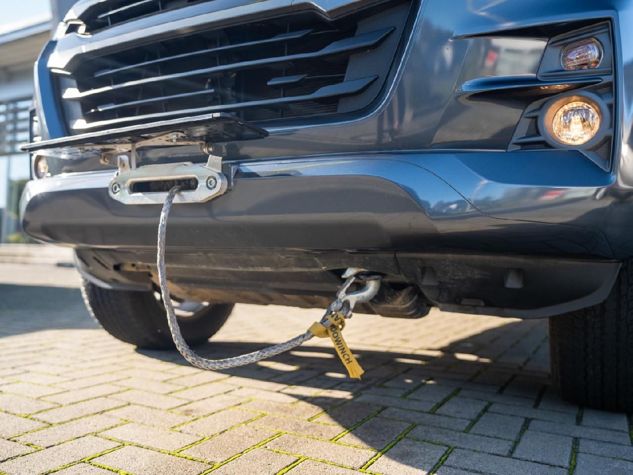 Fahrzeugabbildung Isuzu D-Max Double Cab 4WD LS mit Seilwinde