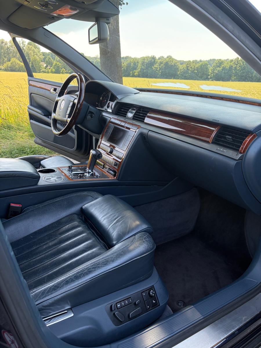 Volkswagen Phaeton 4.2 V8 4MOTION Tiptronic 5-Sitzer St...