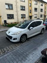 Peugeot 207SW - Peugeot 207 aus 2010: SW