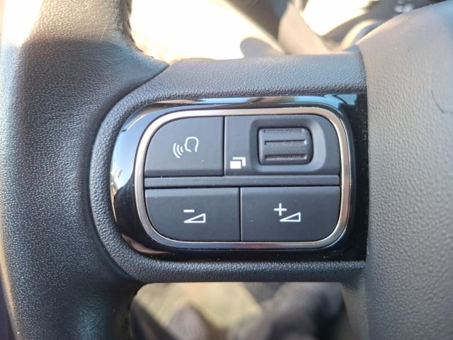 Citroën C3 Aircross Shine 1.2 PT 82 °Navi°RFK°PDC°SHZ°