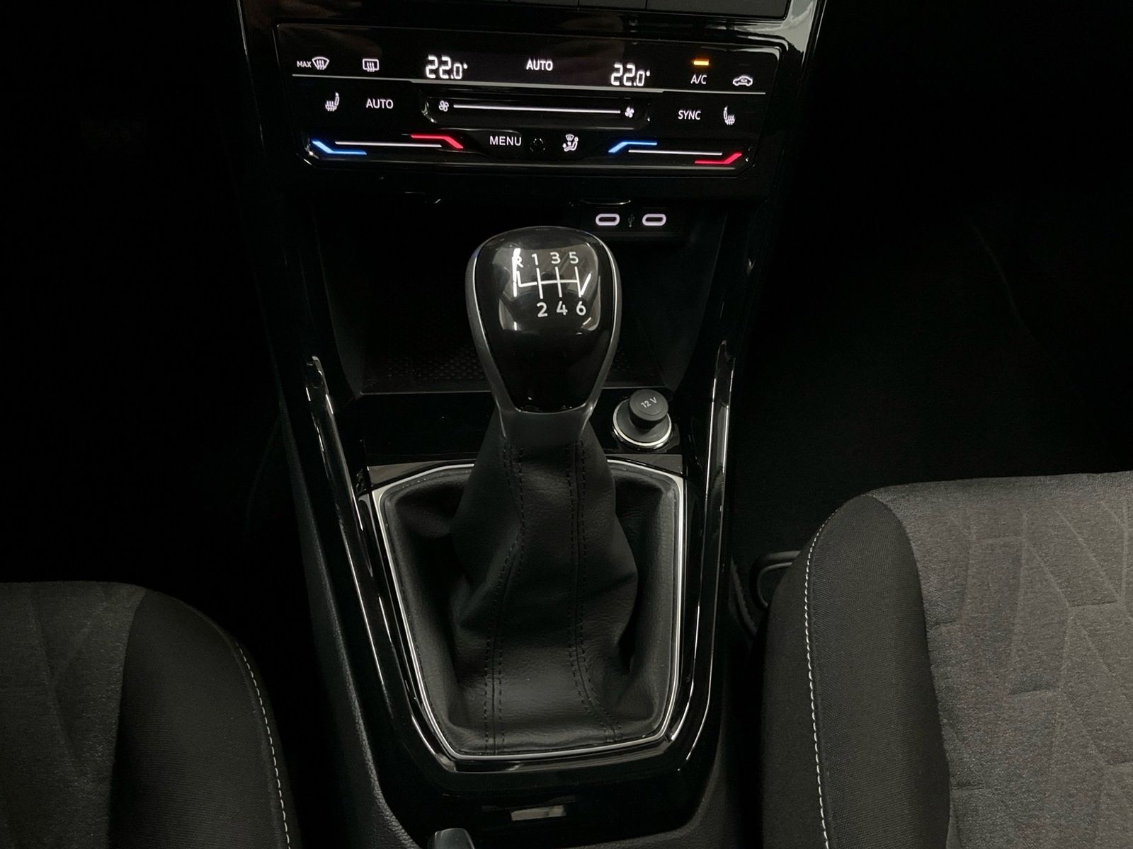 Volkswagen T-Cross - Bild 15