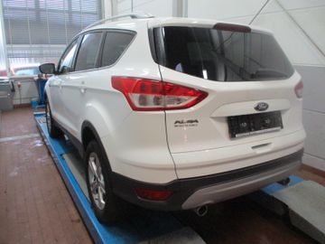 Ford Kuga Trend Sync Edition + Allwetter + PDC     PA