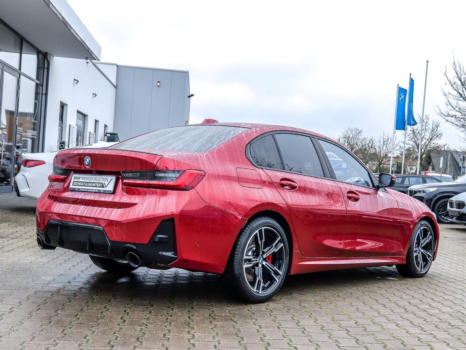 BMW 330 - Bild 2