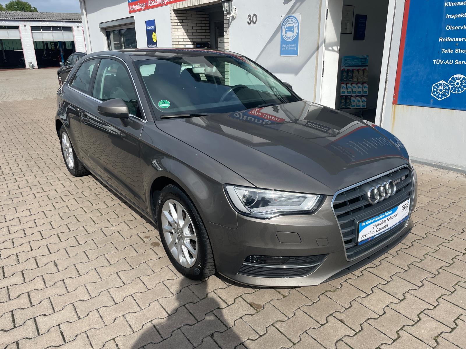 Audi A3 Attraction aus 1.Hand TÜV-AU NEU