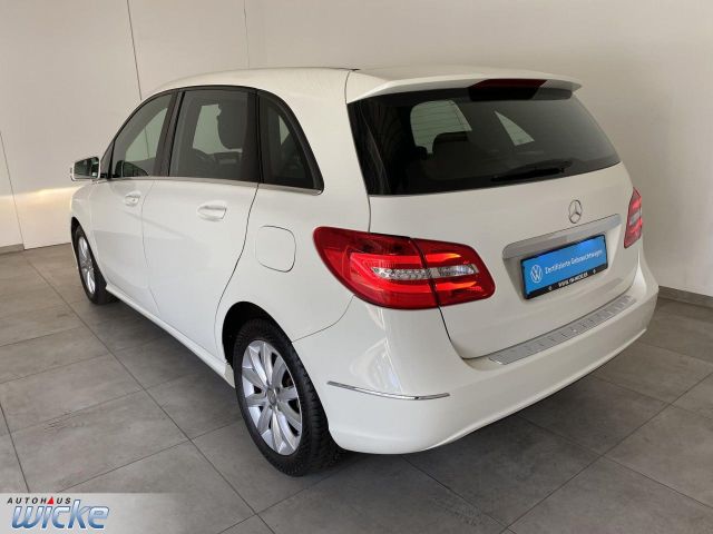 B -Klasse 1.6 B 180 NAVI KLIMA LM FELGEN PANO