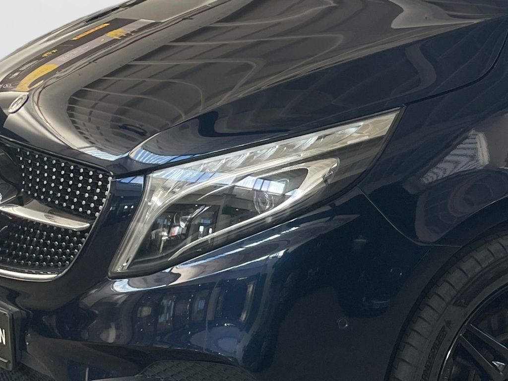Fahrzeugabbildung Mercedes-Benz V 300 ED lang 4x4 7 Sitze AMG 2,5tAHK Sound STHZ