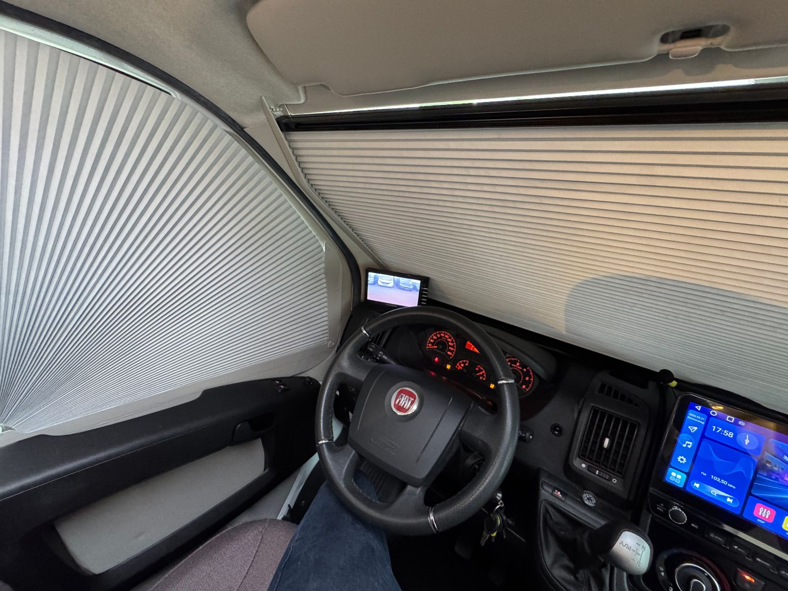 Fahrzeugabbildung HYMER / ERIBA / HYMERCAR EXSIS-T 588 AUTOMATIK ALKO LITHIUM 240 AH SOLAR