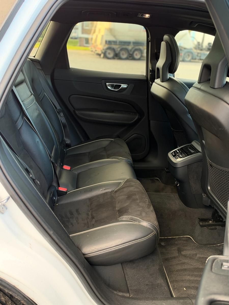 Volvo XC60 T5 AWD R Design Geartronic R Design