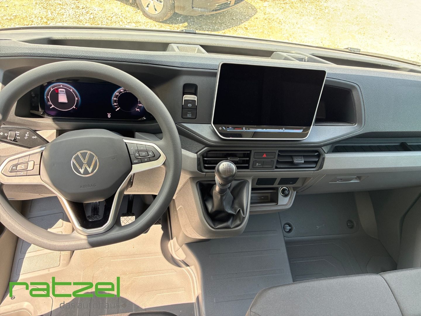 Fahrzeugabbildung Volkswagen Crafter Koffer 35 mittellang 2.0 TDI EU6e