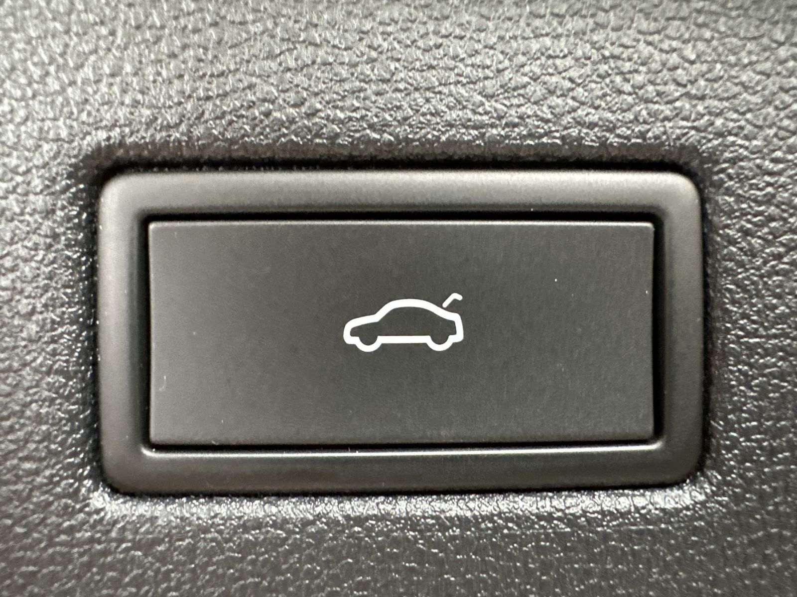 Fahrzeugabbildung SEAT Tarraco 2.0 TDI DSG FR NAV+LED+VCOCK+BEATS+ACC