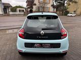 Renault Twingo Dynamique - Renault Twingo mit Benzin-Antrieb: Limousine, Schaltgetriebe