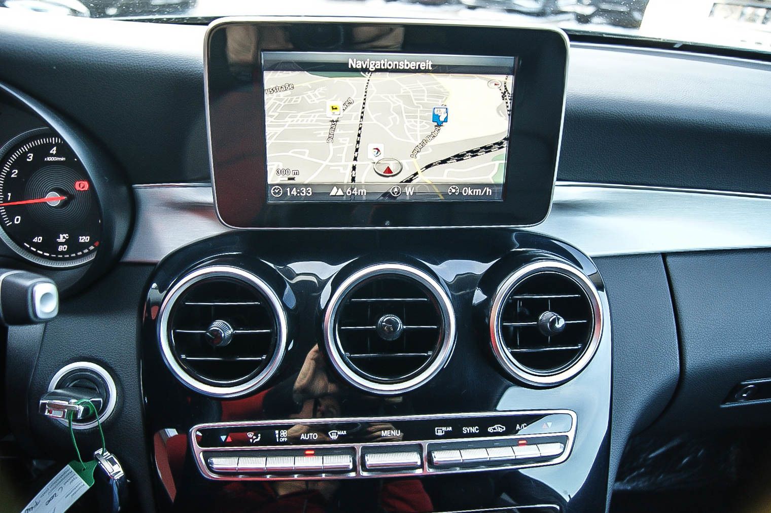 Fahrzeugabbildung Mercedes-Benz C 200 Coupe' Aut NAVIGATION PARKASSISTENT LEDER