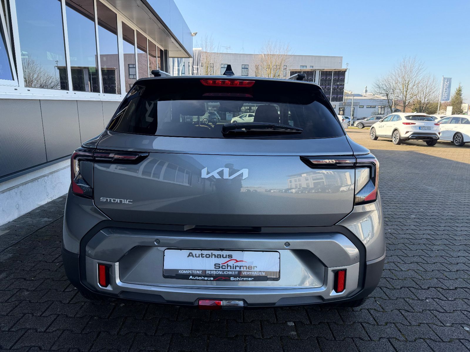 Fahrzeugabbildung Kia Stonic 1.0 T-GDI DCT Vision