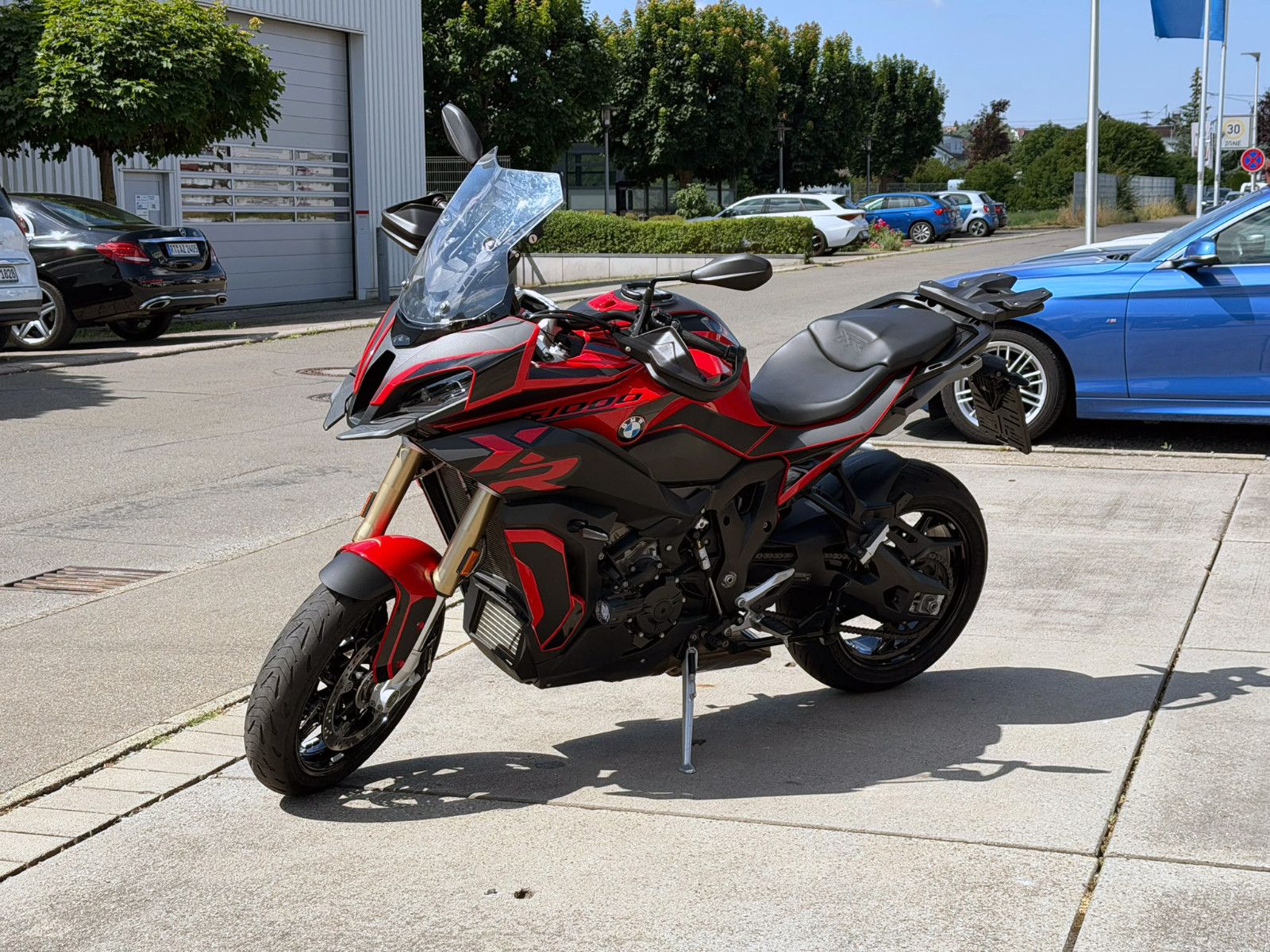 Fahrzeugabbildung BMW S1000 XR