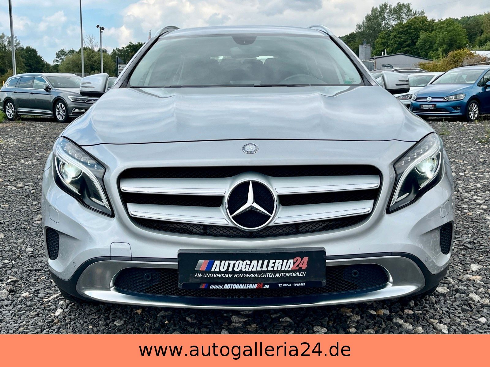 Fahrzeugabbildung Mercedes-Benz GLA 180 Urban Navi Xenon 2.HAND Leder SPORTSITZE
