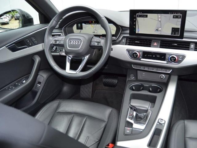 A4 Avant 35 TFSI S-tr. Advanced BLACK-PAKET/18-Z
