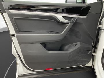 Volkswagen Touareg - 10