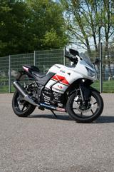 Kawasaki Ninja 250R  - KAWASAKI VON 126 BIS 250 CCM