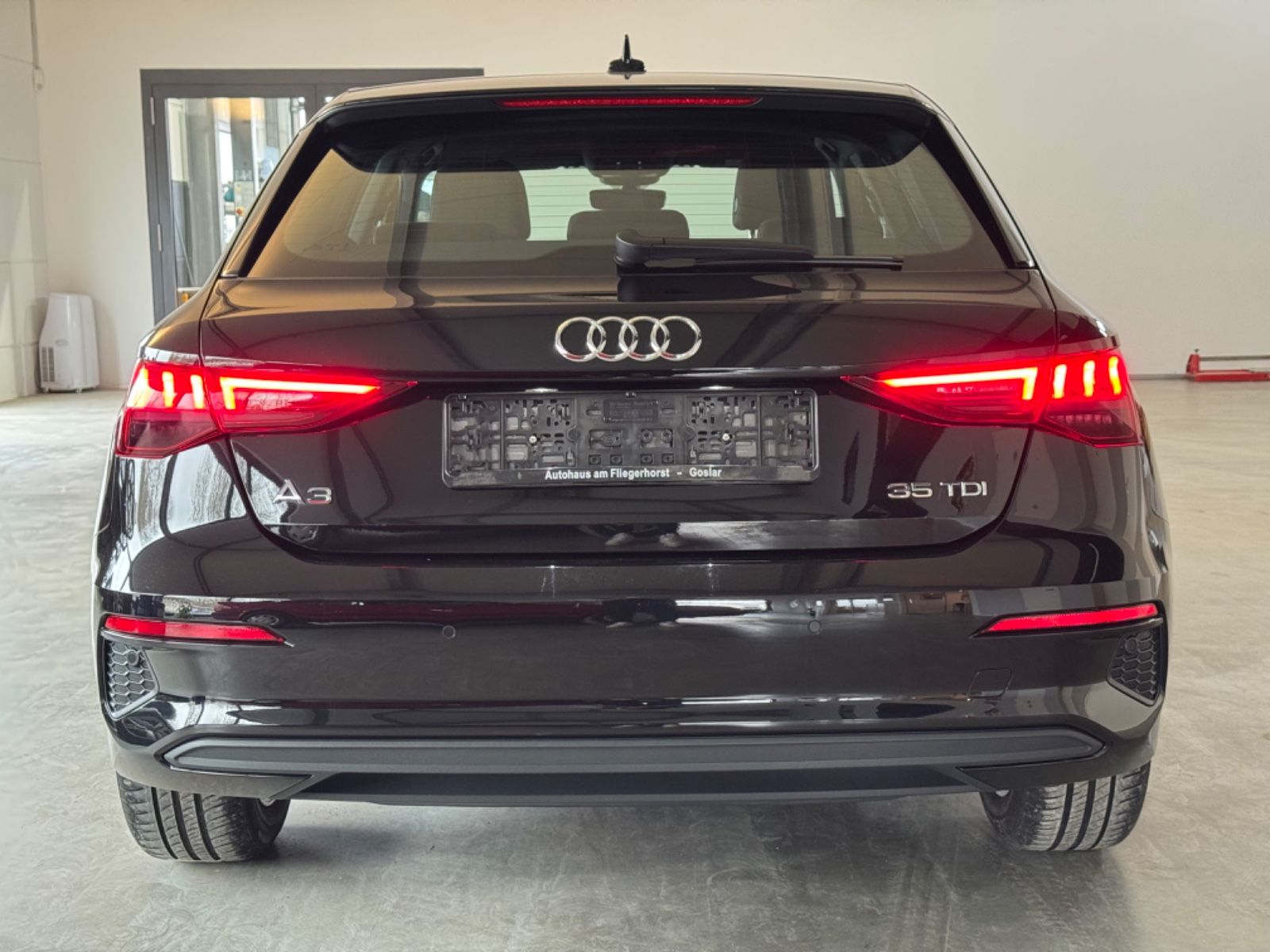 Audi A3 Sportback 35 TDI DSG/LED/ACC/SHZ/PDC/Navi foto 6